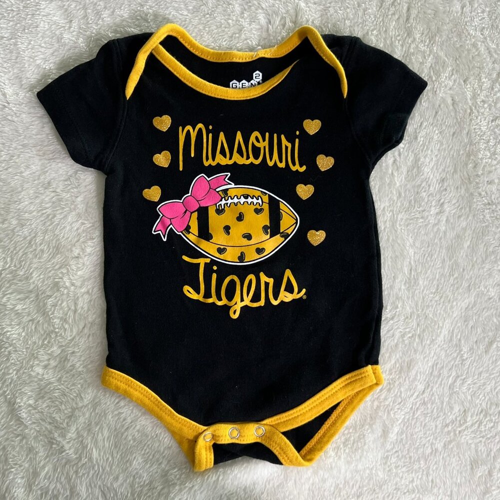 2/$20 💥♻ Gen 2 Missouri Mizzou Tigers Girls Black Bodysuit | Size 6/9m | 3988